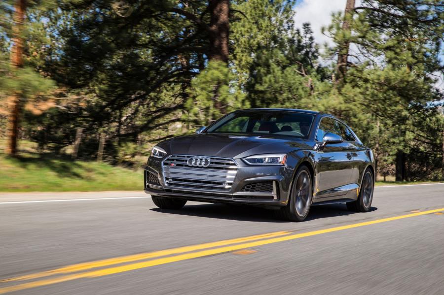  Audi S5 Coupe 2017 года  (NA) (фото 8 из 62)
